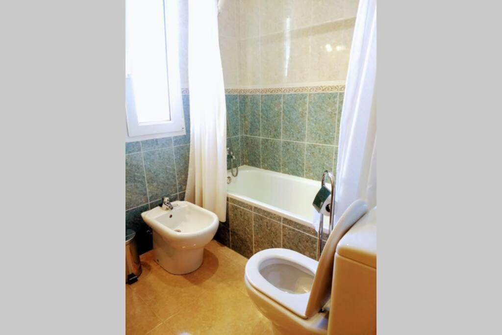 Апартаменты Bright & Spacious Apt - Panoramic Views! Альтеа Экстерьер фото